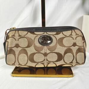 COACH Wristlet Pouch Exotic Leather Gold Hardware
